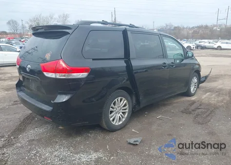2014 Toyota Sienna Xle V6 8 Passenger из США, поврежденный, VIN 5TDYK3DC2ES485023